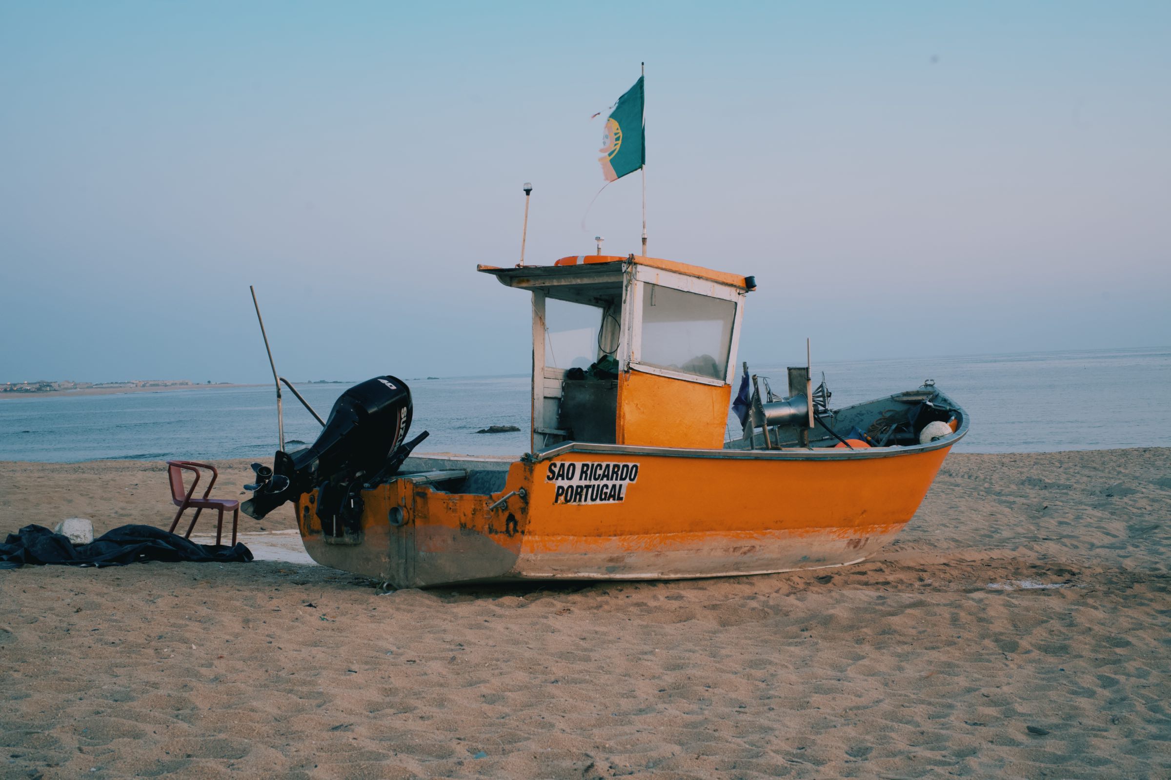 Another day, another boat, Angeiras, Portugal
